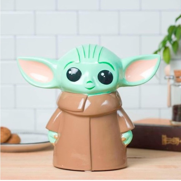 Star War's The Mandalorian The Child Large Ceramic Coin Bank - Picture 1 of 4